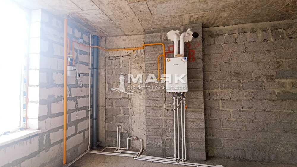 1-к. квартира 56 кв.м, 1/3