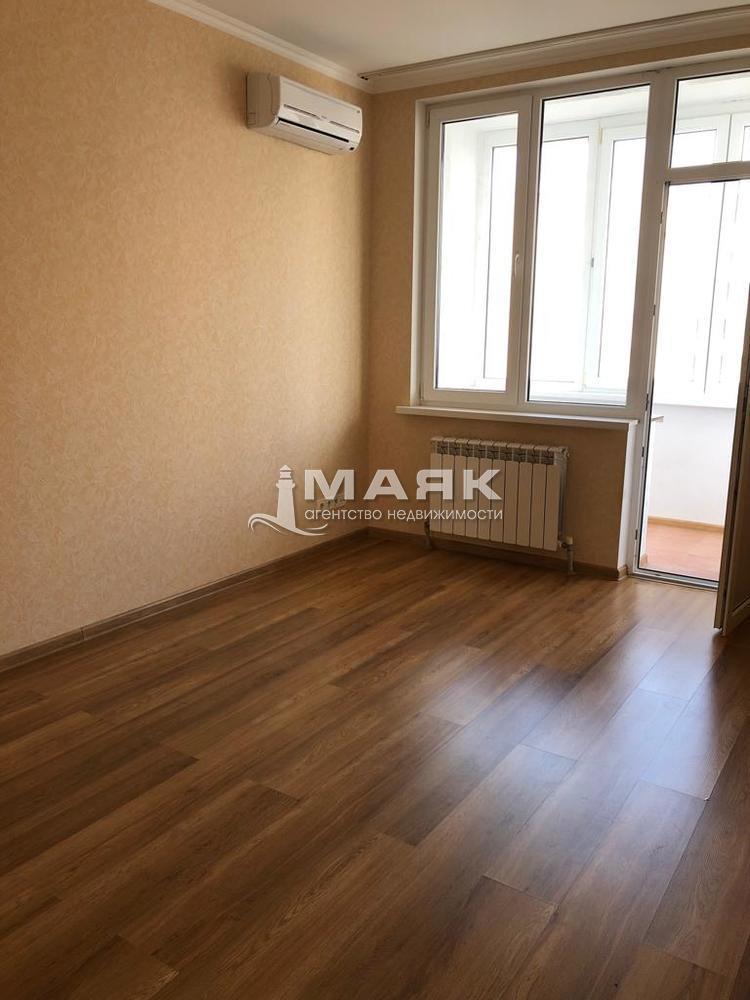 3-к. квартира 97.4 кв.м, 8/9