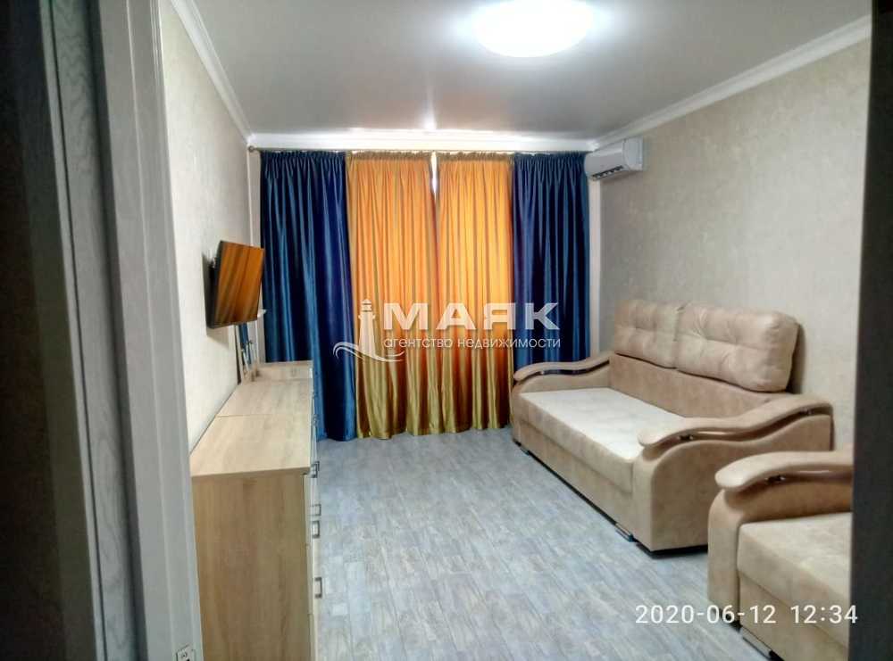 1-к. квартира 45.5 кв.м, 2/6