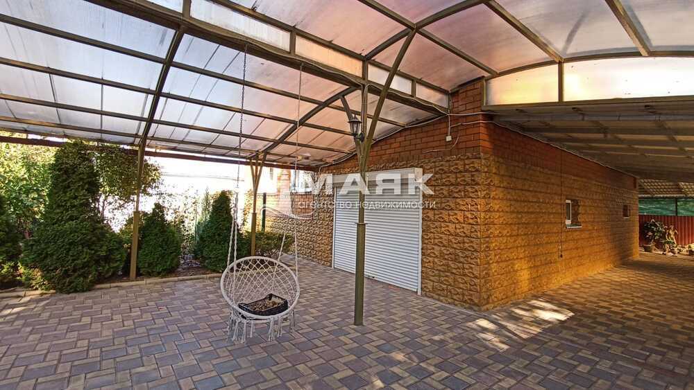 Дом 161.9 кв.м на участке 5 сот