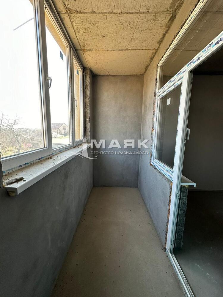 1-к. квартира 38.3 кв.м, 1/8