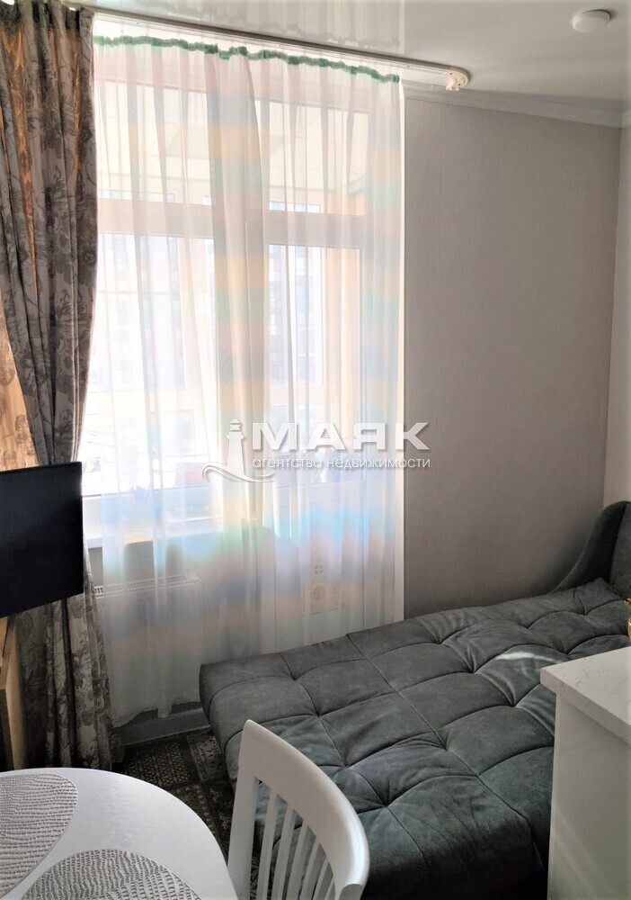 1-к. квартира 50 кв.м, 9/14