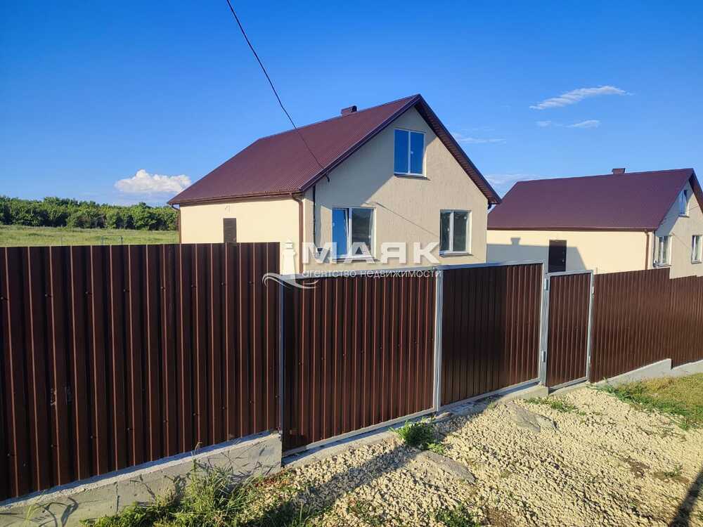 Дом 74 кв.м на участке 7.8 сот
