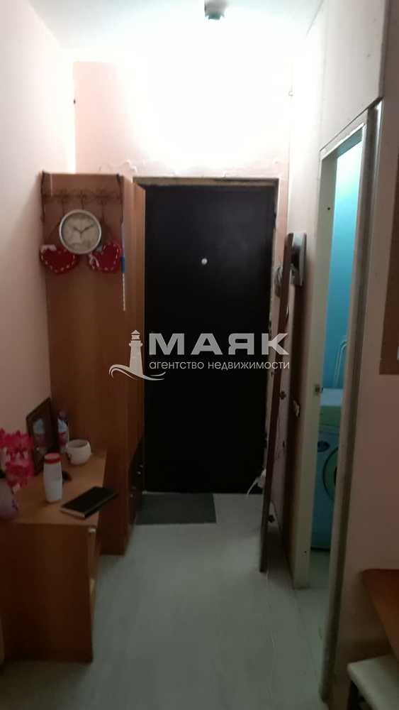 Студия 17.1 кв.м, цоколь/9