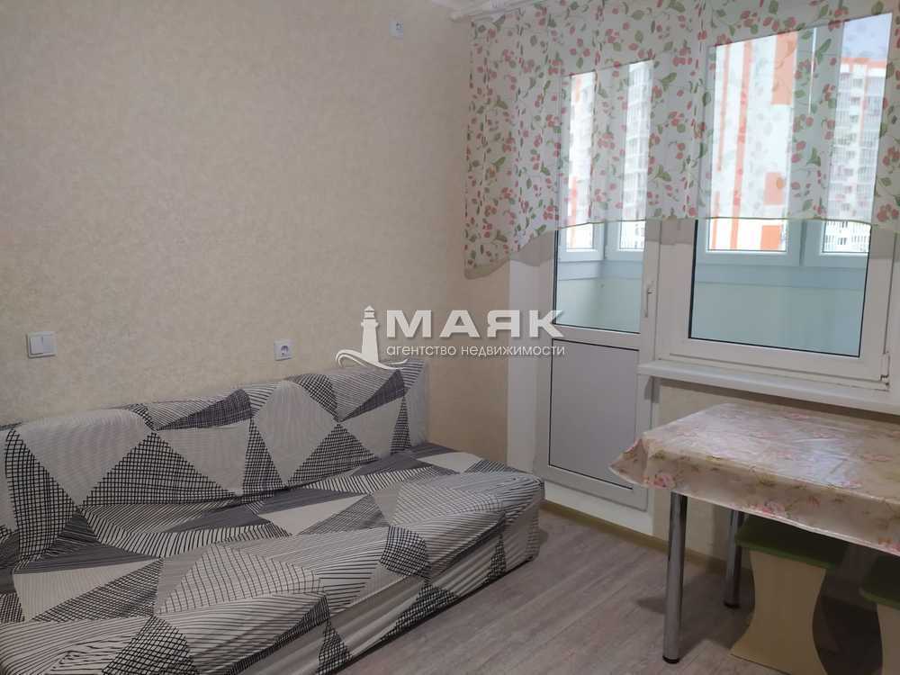 1-к. квартира 35.6 кв.м, 8/16