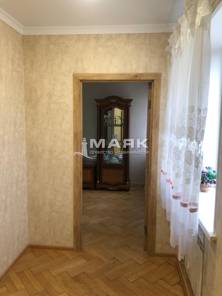 2-к. квартира 85.4 кв.м, 6/7