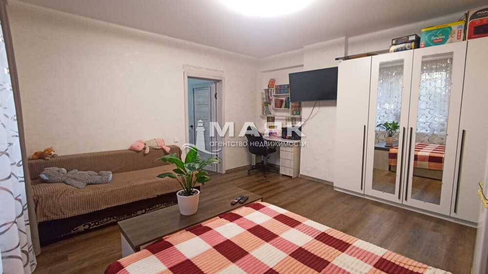 1-к. квартира 37.8 кв.м, 1/3