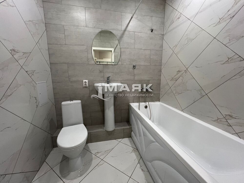 1-к. квартира 46.5 кв.м, 7/14