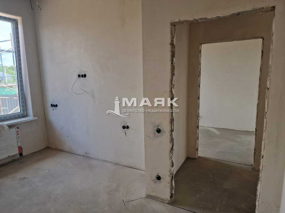 Дом 105 кв.м на участке 6.5 сот