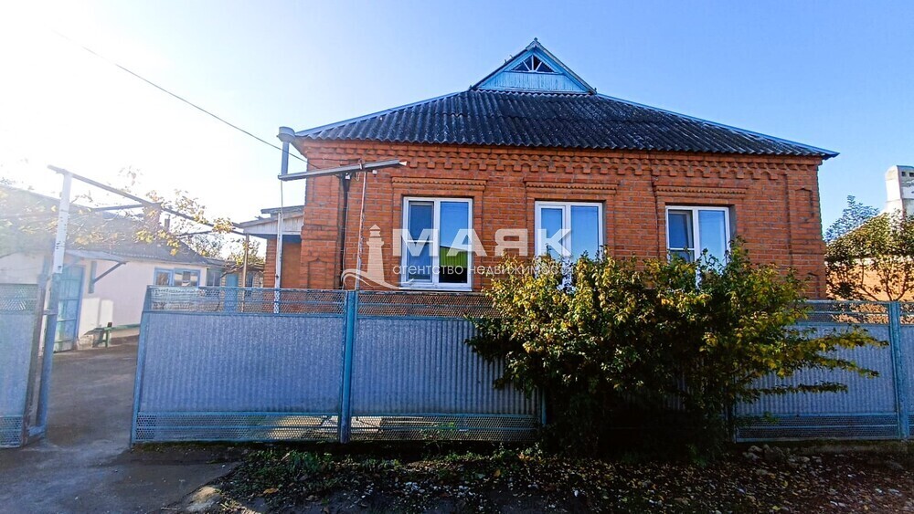 Дом 92.9 кв.м на участке 15 сот