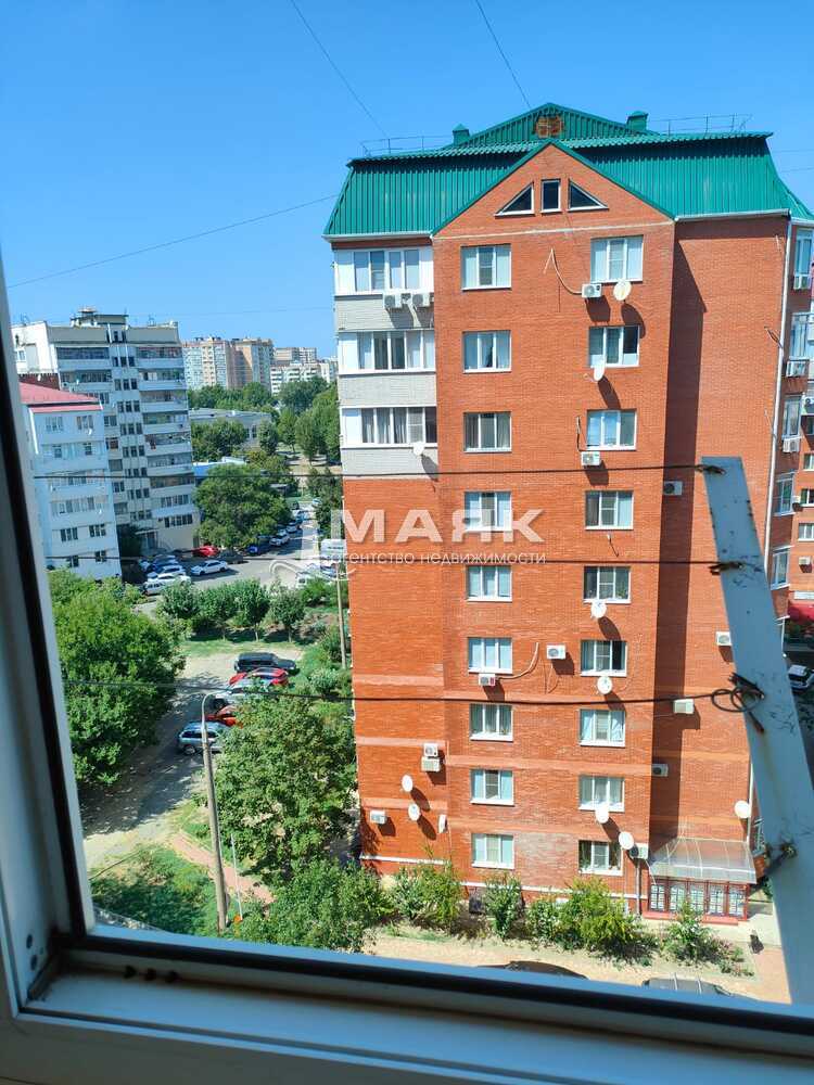 1-к. квартира 39.6 кв.м, 8/10