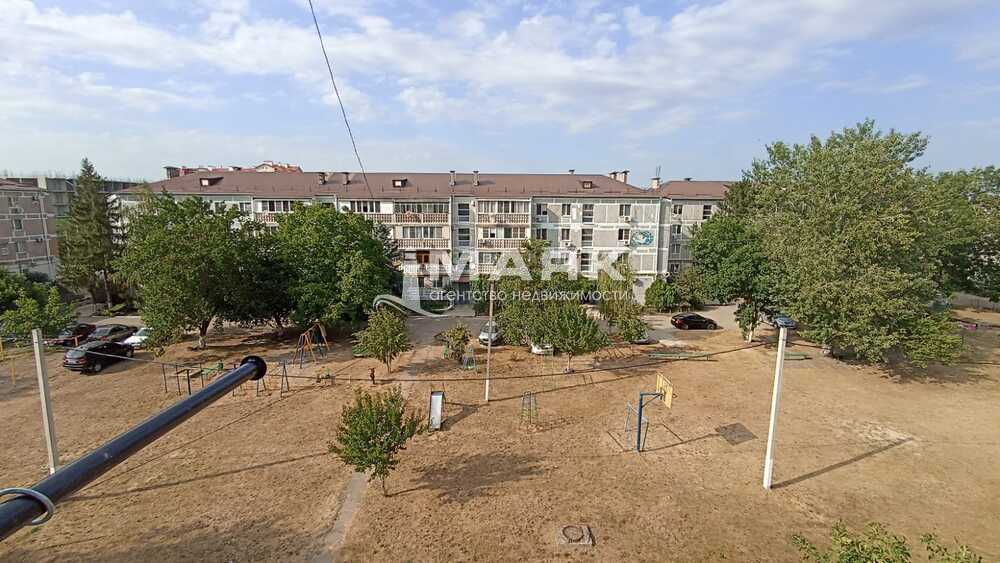 2-к. квартира 40 кв.м, 4/4