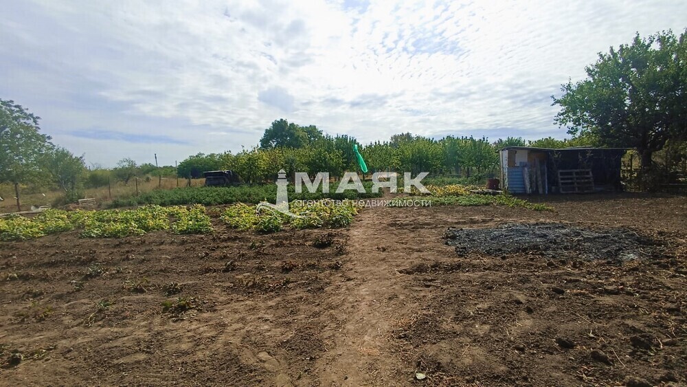 Часть дома 27.5 кв.м на участке 21 сот