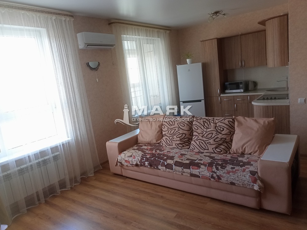 1-к. квартира 33.5 кв.м, 4/5