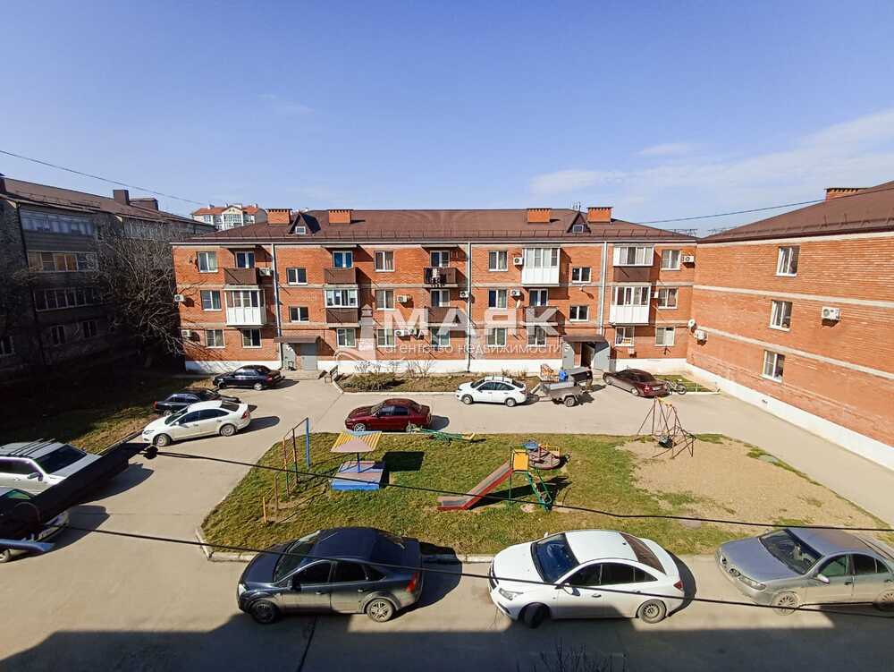 1-к. квартира 54.6 кв.м, 3/3