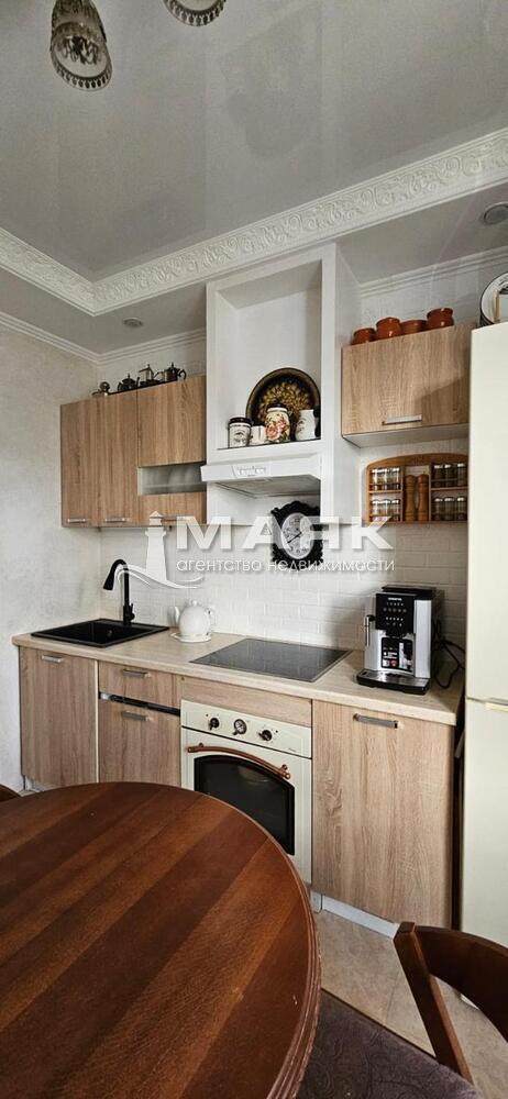 2-к. квартира 37.3 кв.м, 5/5